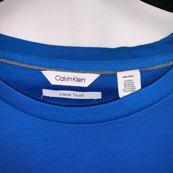 Calvin Klein Men’s Liquid Touch Soft T-Shirt - Picture 4 of 7